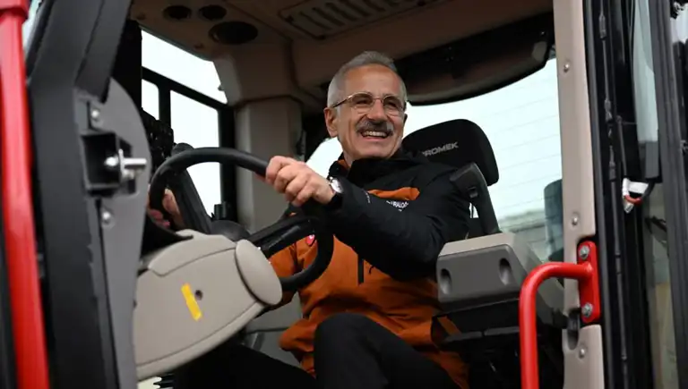 Kışa Hazır: Kar Yolları Güvende!