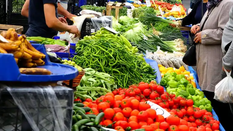 Nisan'da Fiyatlar Nasıl Değişti? İşte En Çok Arttıran ve Düşürenler